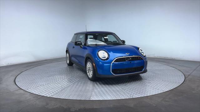 new 2025 MINI Hardtop car, priced at $39,025