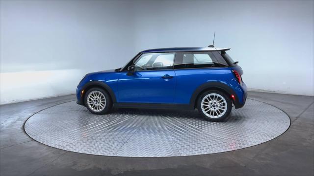 new 2025 MINI Hardtop car, priced at $39,025