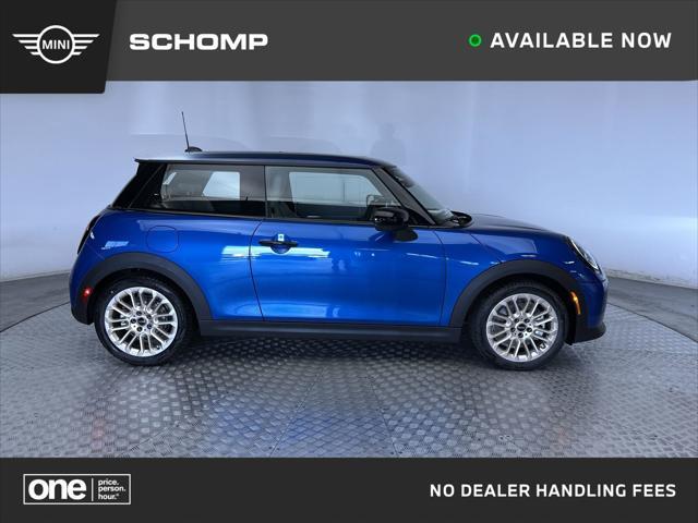 new 2025 MINI Hardtop car, priced at $39,025