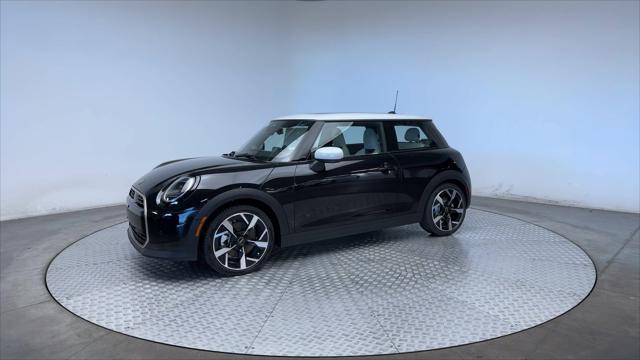 new 2025 MINI Hardtop car, priced at $35,730