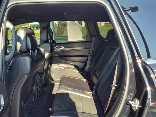 used 2021 Jeep Grand Cherokee car, priced at $25,200