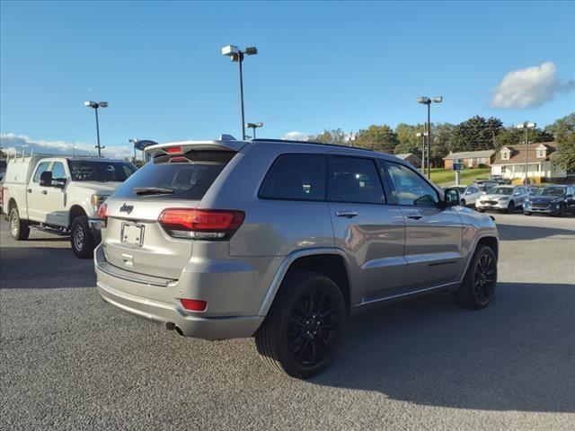 used 2020 Jeep Grand Cherokee car, priced at $26,900