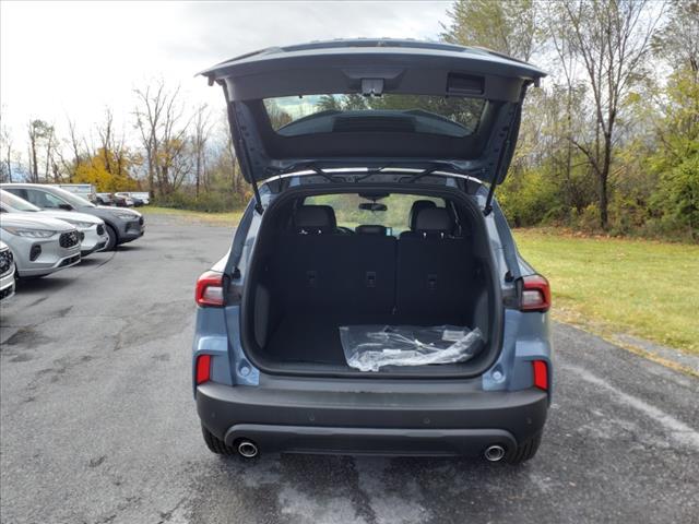 new 2025 Ford Escape car, priced at $30,590