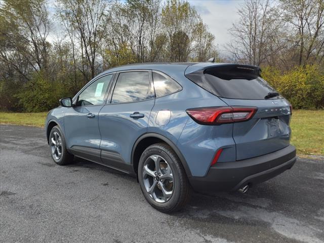 new 2025 Ford Escape car, priced at $30,590