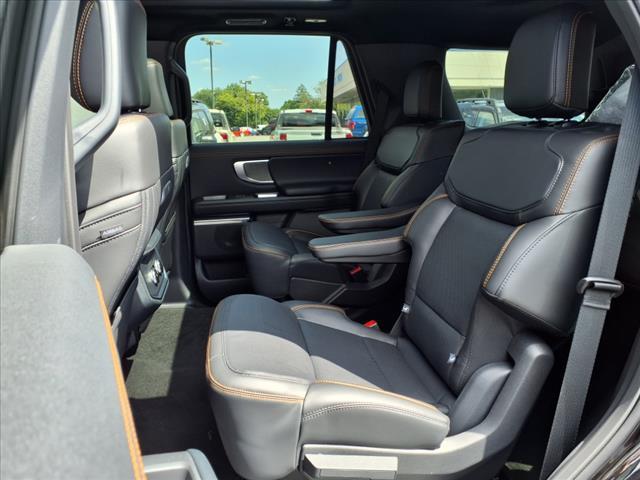 new 2025 Ford Expedition car, priced at $80,381