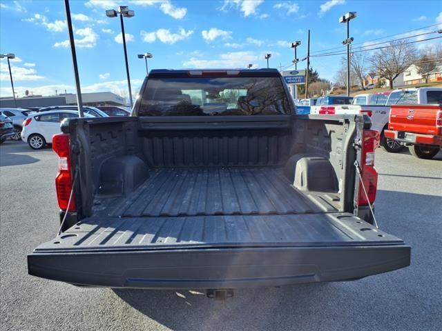 used 2022 Chevrolet Silverado 1500 car, priced at $35,900