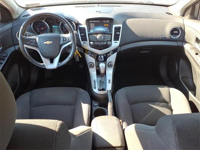 used 2014 Chevrolet Cruze car, priced at $8,500