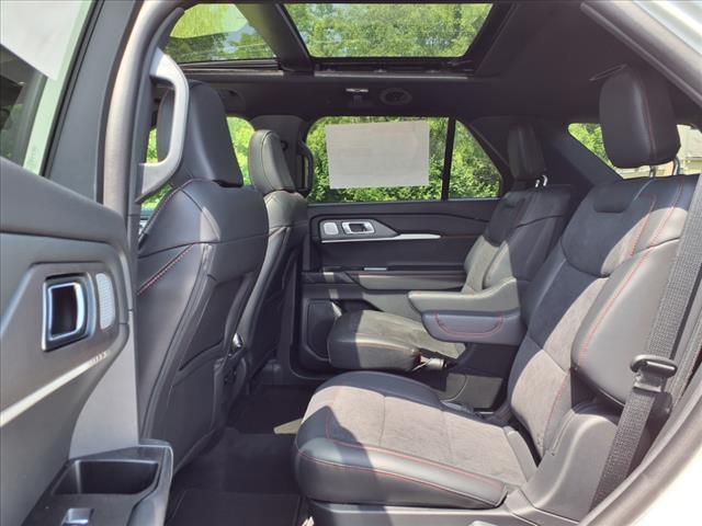 new 2025 Ford Explorer car, priced at $57,408