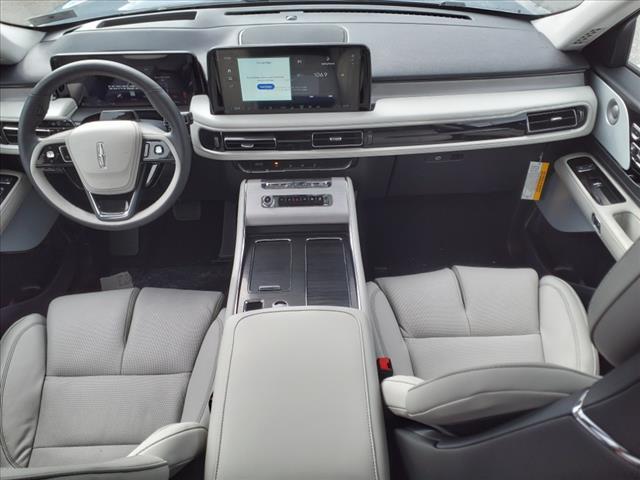 new 2025 Lincoln Aviator car, priced at $73,626