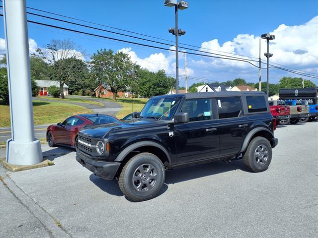 new 2025 Ford Bronco car, priced at $44,096