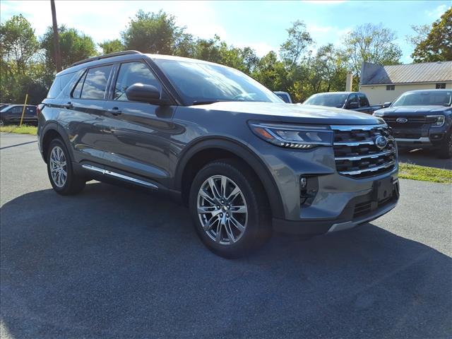 new 2025 Ford Explorer car, priced at $44,682
