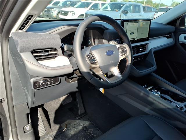 new 2025 Ford Explorer car, priced at $44,682