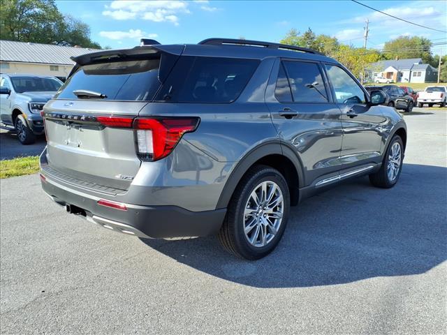 new 2025 Ford Explorer car, priced at $44,682