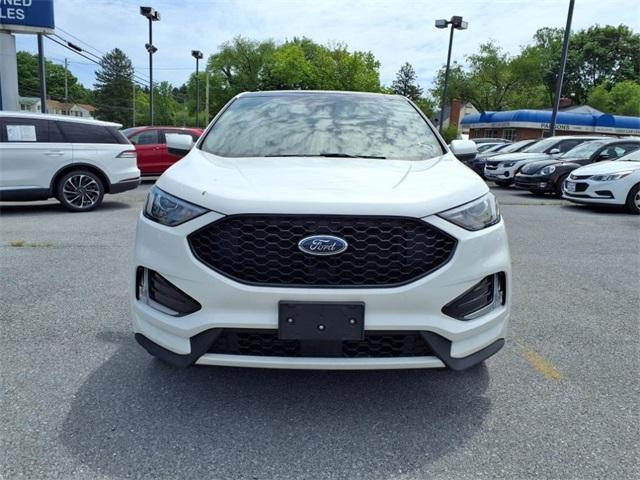 used 2022 Ford Edge car, priced at $31,900