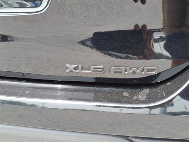 used 2021 Toyota Highlander car, priced at $29,900