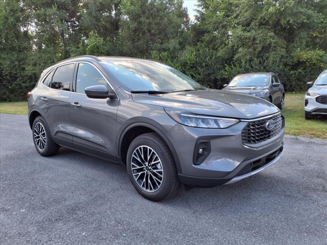 new 2025 Ford Escape car, priced at $29,720