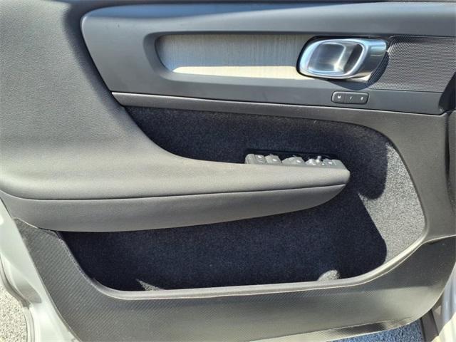 used 2023 Volvo XC40 car, priced at $31,900