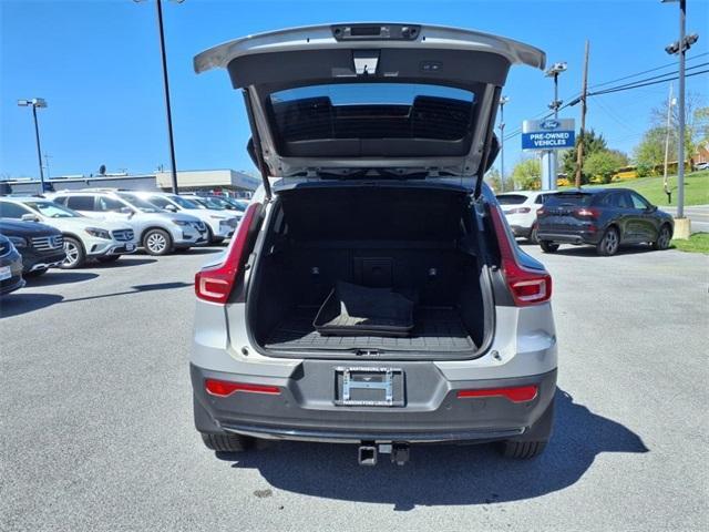 used 2023 Volvo XC40 car, priced at $31,900