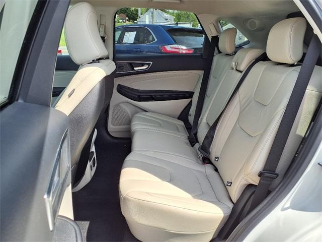 used 2022 Ford Edge car, priced at $30,900