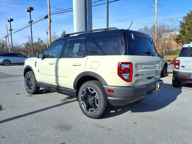 new 2024 Ford Bronco Sport car, priced at $36,983