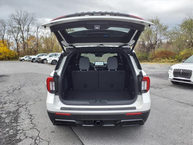 new 2025 Ford Explorer car, priced at $50,677