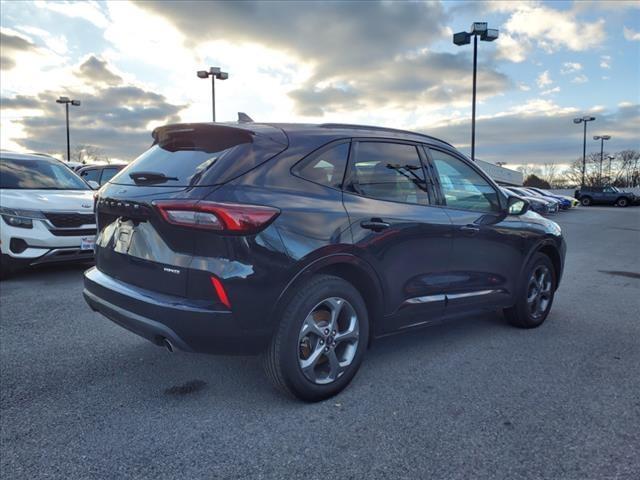 used 2023 Ford Escape car, priced at $29,900