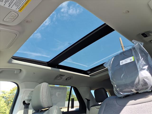 new 2025 Ford Explorer car, priced at $46,697