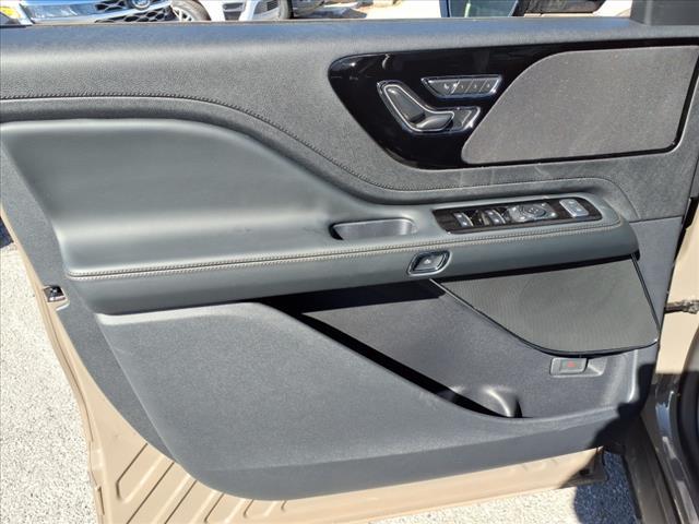 new 2025 Lincoln Aviator car, priced at $59,485