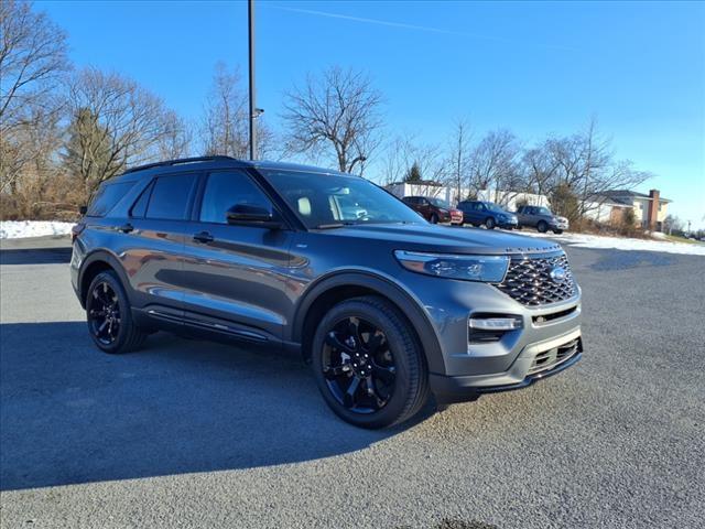 used 2024 Ford Explorer car, priced at $38,900