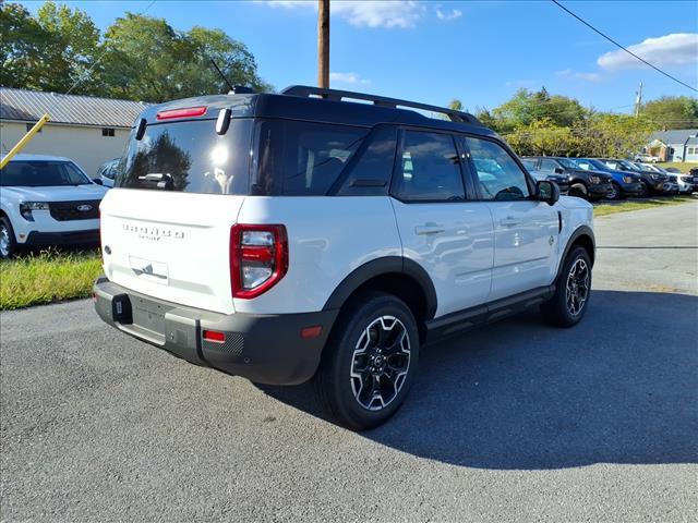 new 2025 Ford Bronco Sport car, priced at $36,883