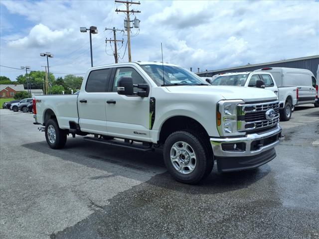 new 2025 Ford F-350 car, priced at $67,839