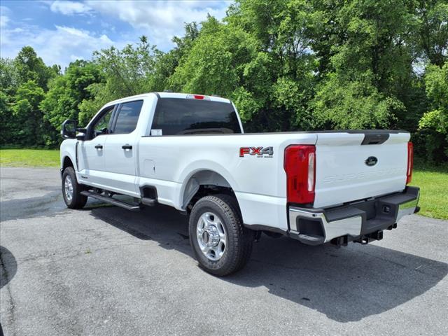 new 2025 Ford F-350 car, priced at $67,839