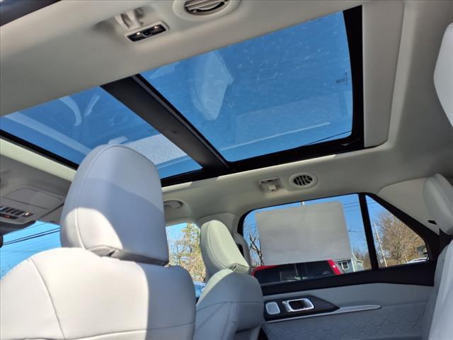 new 2025 Ford Explorer car, priced at $55,957