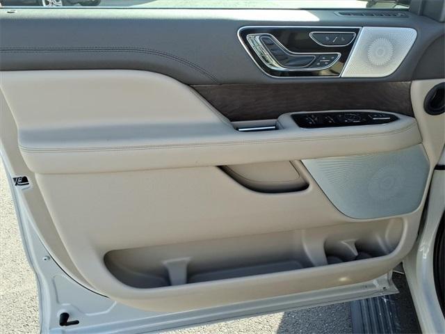 used 2023 Lincoln Navigator car, priced at $77,900