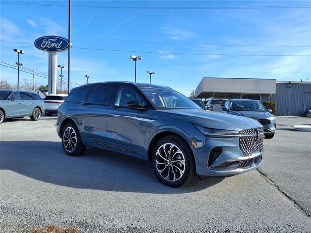 new 2025 Lincoln Nautilus car, priced at $60,071