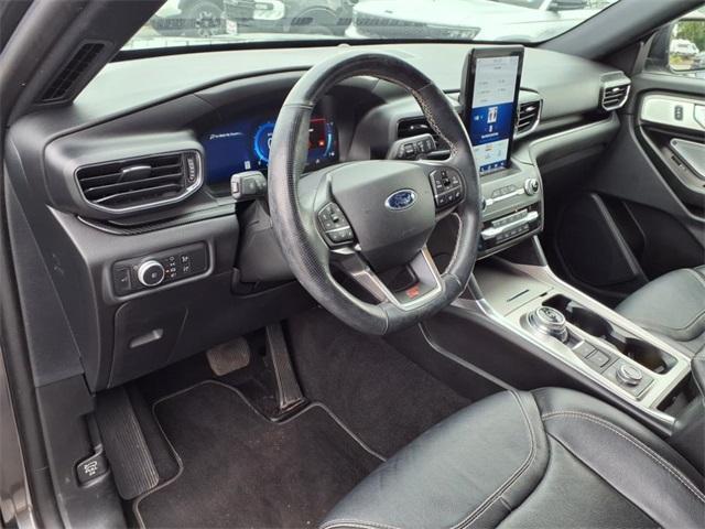 used 2020 Ford Explorer car, priced at $26,900
