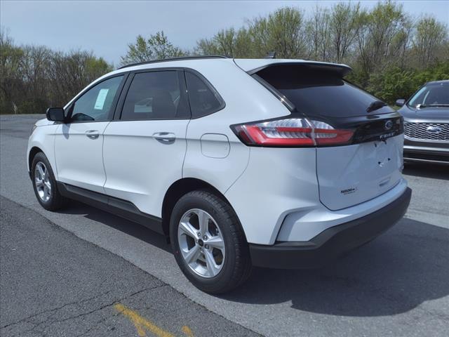 new 2024 Ford Edge car, priced at $39,121