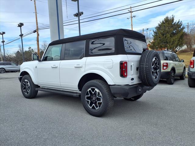 new 2024 Ford Bronco car, priced at $44,733