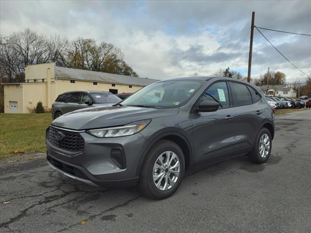 new 2025 Ford Escape car, priced at $30,304