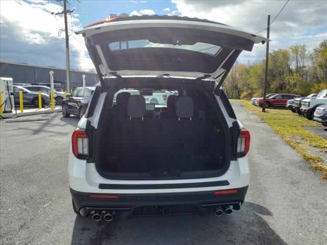 new 2025 Ford Explorer car, priced at $57,843