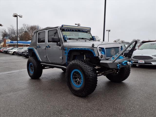 used 2013 Jeep Wrangler Unlimited car, priced at $32,900