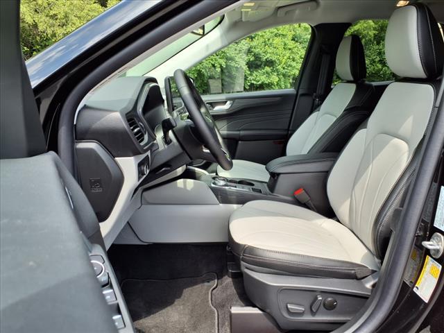 new 2025 Ford Escape car, priced at $37,320