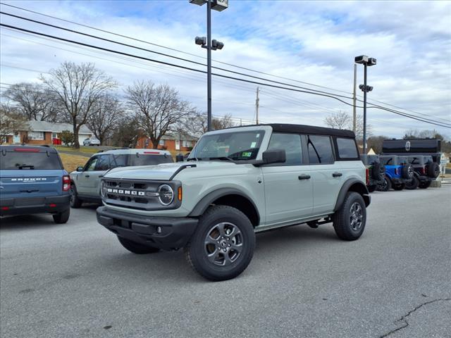 new 2024 Ford Bronco car, priced at $42,059