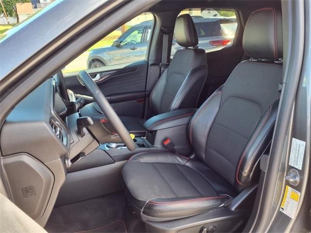 used 2023 Ford Escape car, priced at $25,900