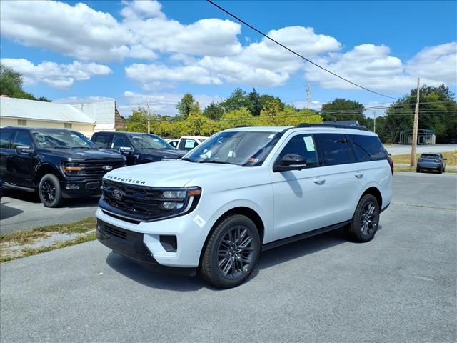 new 2025 Ford Expedition car, priced at $80,198
