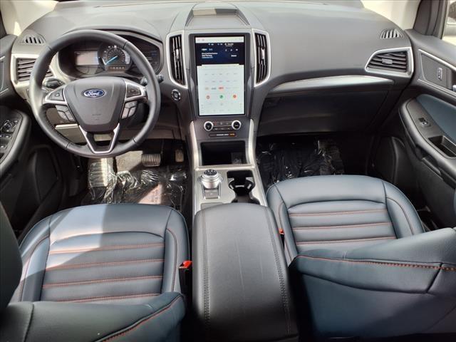 used 2024 Ford Edge car, priced at $32,900