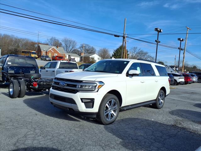 new 2024 Ford Expedition Max car, priced at $74,110