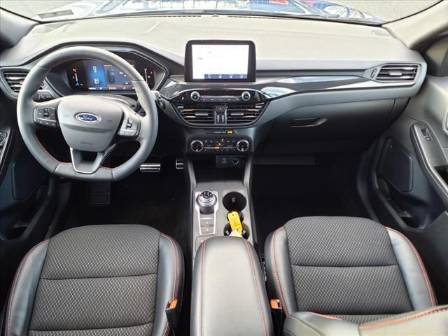 used 2023 Ford Escape car, priced at $27,900