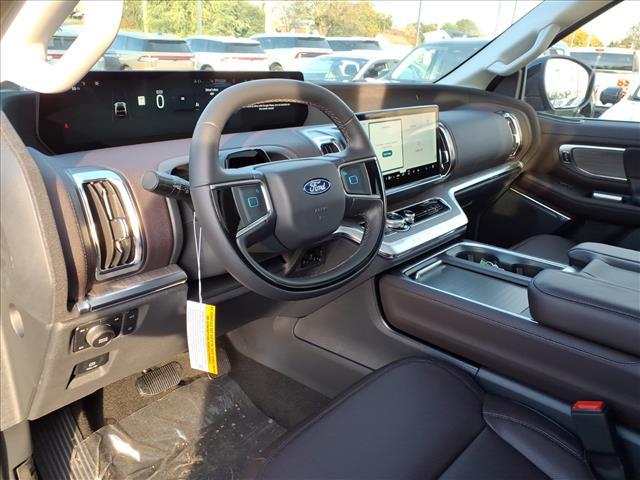 new 2025 Ford Expedition car, priced at $86,104