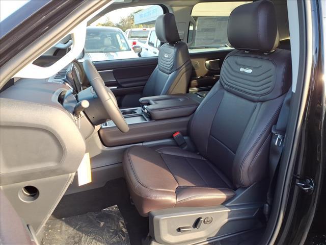 new 2025 Ford Expedition car, priced at $86,104